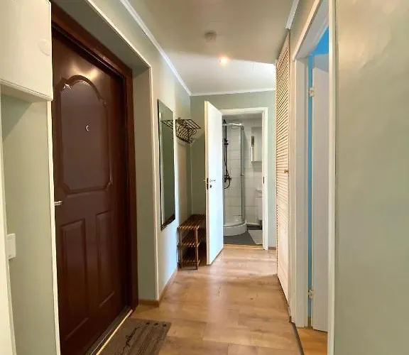 Mai 25-11, 2 Rooms, Free Parking Appartamento