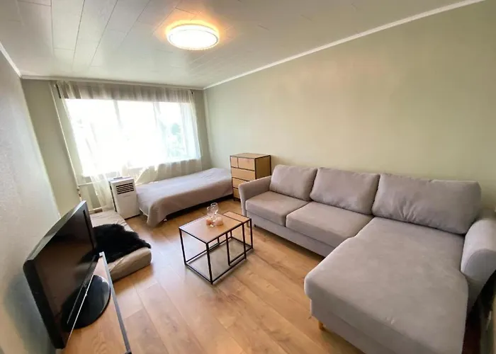 Mai 25-11, 2 Rooms, Free Parking Apartment *